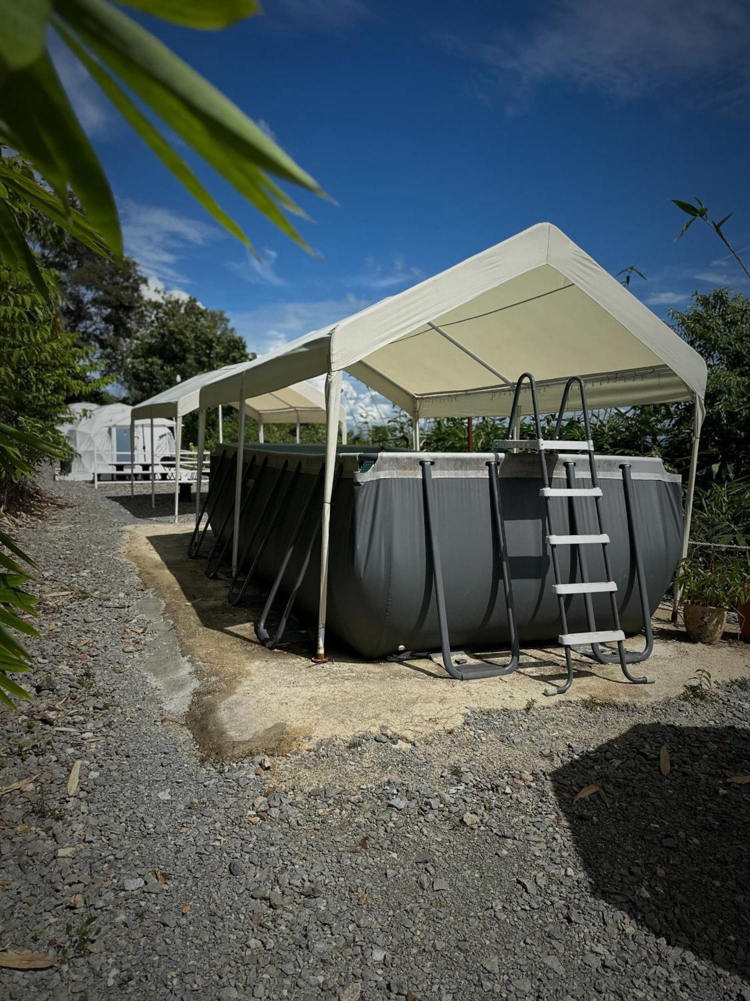 Gunung Medan Glamping & Cafe Hotel คันการ์ ภายนอก รูปภาพ